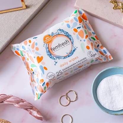 Femfresh pH-balanced Freshness Wipes 25 (T)